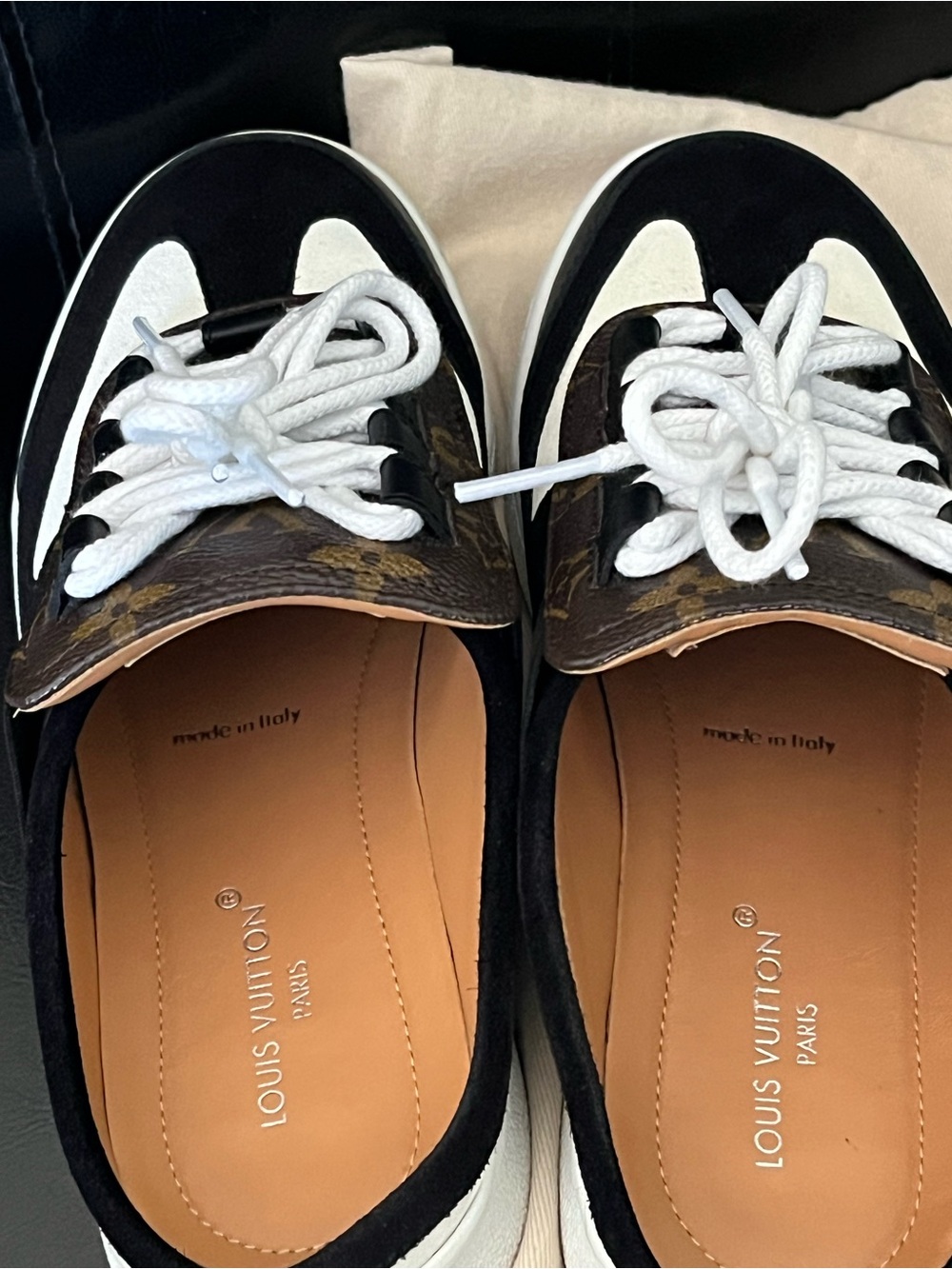 Louis Vuitton sneakers - Picture 10 of 10